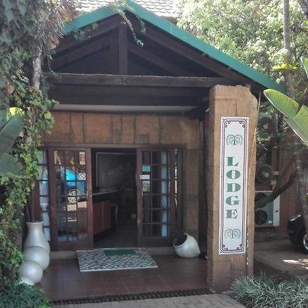 Waterside Lodge Cc Piet Retief Ngoại thất bức ảnh