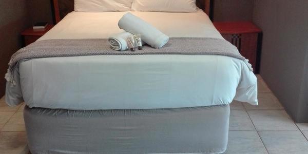 Waterside Lodge Cc Piet Retief Ngoại thất bức ảnh