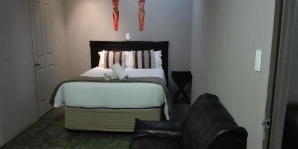 Waterside Lodge Cc Piet Retief Ngoại thất bức ảnh