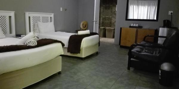 Waterside Lodge Cc Piet Retief Ngoại thất bức ảnh